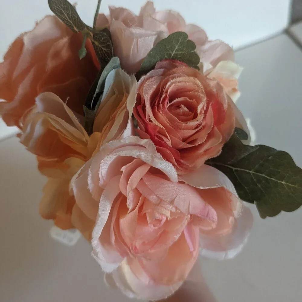 NWT Rustic Sm Faux Floral Farmhouse Bouquet Summer Wedding Ceremony Home Decor